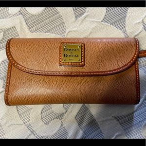 Dooney & Bourke wallet with outside coin purse